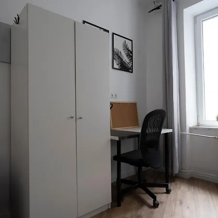 Flat At Plac Konstytucji وارسو