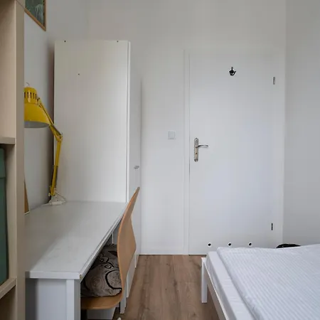 شقة Flat At Plac Konstytucji